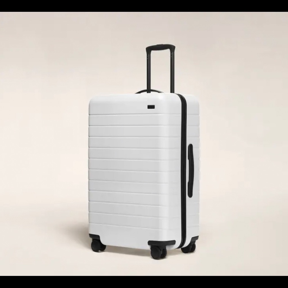 Away Medium Luggage